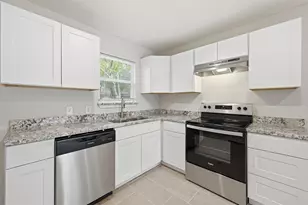 4229 Comanche St, Fort Worth, TX 76119 - Photo 5