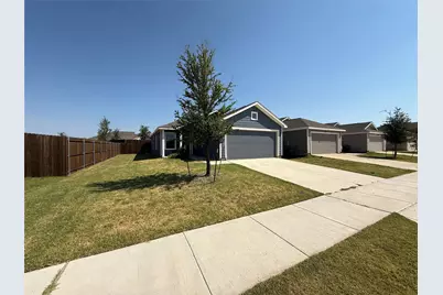 3328 Turkey Trot Court, McKinney, TX 75071 - Photo 3