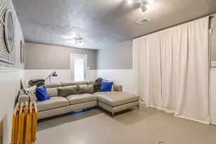5315 Meadowbrook Dr, Fort Worth, TX 76112 - Photo 27