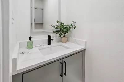 2646 Alabama Avenue, Dallas, TX 75216 - Photo 11