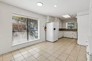 2206 Blue Cypress Dr, Richardson, TX 75082 - Photo 5