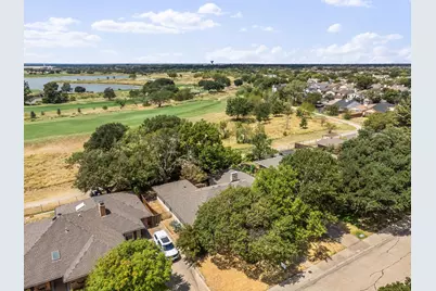 2702 Wagonwheel Drive, Carrollton, TX 75006 - Photo 23