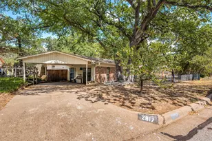2817 Buffalo Ct, Arlington, TX 76013 - Photo 3