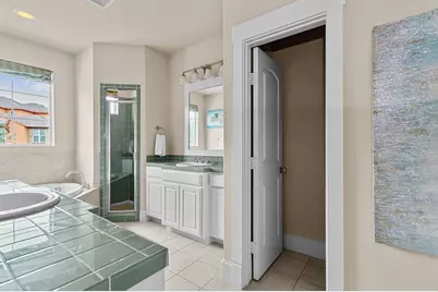 2635 Villa Di Lago #1, Grand Prairie, TX 75054 - Photo 11