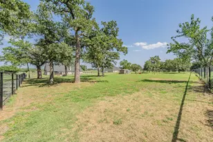 1268 Co Rd 4797, Springtown, TX 76082 - Photo 39
