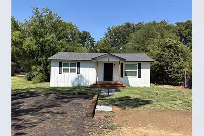 205 N Main Street, Edgewood, TX 75117 - Photo 1