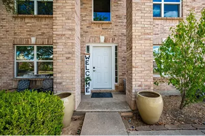 2423 Ranchview Drive, Grand Prairie, TX 75052 - Photo 3