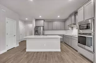 1017 Fairhaven Dr, Midlothian, TX 76065 - Photo 9