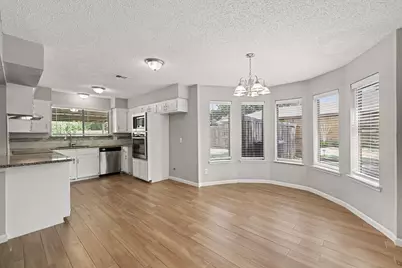 826 Glacier Lane, Grapevine, TX 76051 - Photo 5
