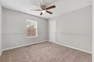 826 Glacier Ln, Grapevine, TX 76051 - Photo 11