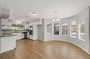 826 Glacier Ln, Grapevine, TX 76051 - Photo 7