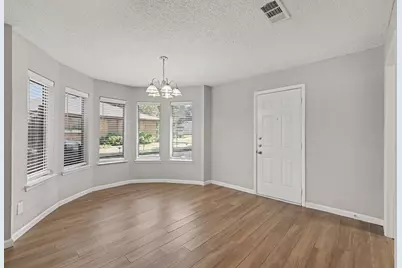 826 Glacier Lane, Grapevine, TX 76051 - Photo 7