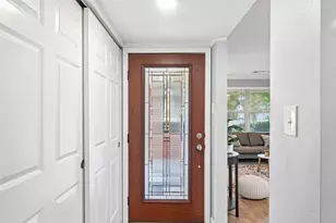 3438 Princeton Dr, Irving, TX 75062 - Photo 5