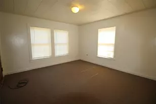 323 N Houston St, Grand Saline, TX 75140 - Photo 7