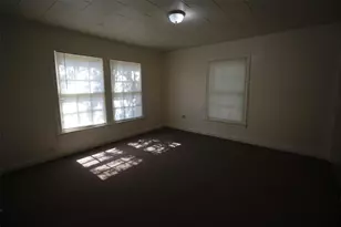 323 N Houston St, Grand Saline, TX 75140 - Photo 5