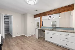 1130 Alvarado St, Cleburne, TX 76031 - Photo 11