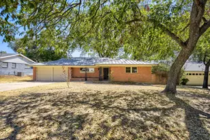 4105 Springbranch Dr, Benbrook, TX 76116 - Photo 1