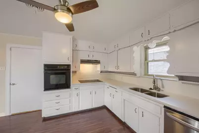 4105 Springbranch Drive, Benbrook, TX 76116 - Photo 11