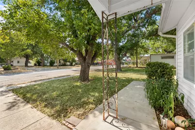 207 S Erath, Meridian, TX 76665 - Photo 7