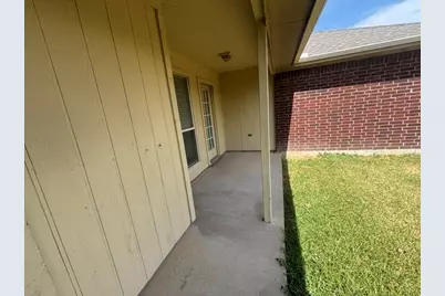 1024 Carlin Lane, Burleson, TX 76028 - Photo 29
