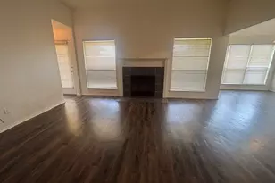 1024 Carlin Ln, Burleson, TX 76028 - Photo 5