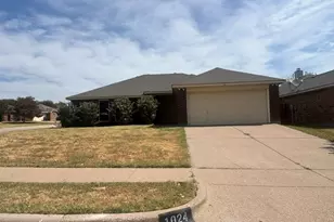 1024 Carlin Ln, Burleson, TX 76028 - Photo 1