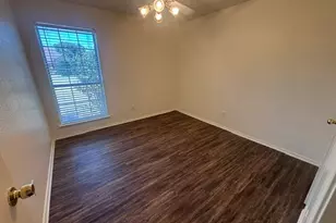 1024 Carlin Ln, Burleson, TX 76028 - Photo 15