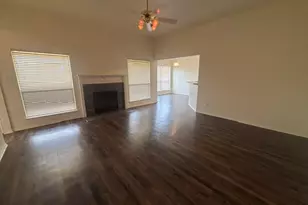 1024 Carlin Ln, Burleson, TX 76028 - Photo 7