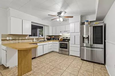 13955 Birchlawn Drive, Farmers Branch, TX 75234 - Photo 5