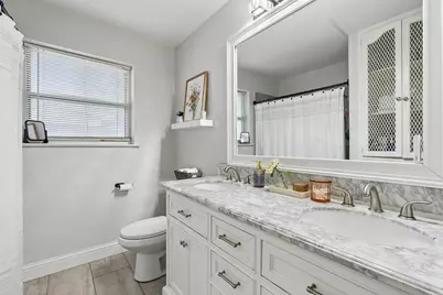 13955 Birchlawn Drive, Farmers Branch, TX 75234 - Photo 11