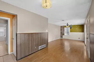 2006 S Ewing Ave, Dallas, TX 75216 - Photo 11