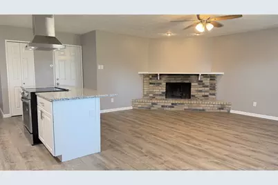 5224 Marks Circle, The Colony, TX 75056 - Photo 3