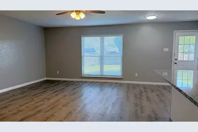 5224 Marks Circle, The Colony, TX 75056 - Photo 5