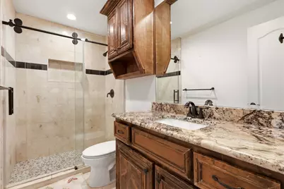 2119 Edgewood Drive, Grand Prairie, TX 75052 - Photo 9