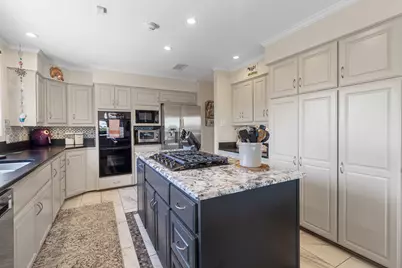 905 Crowley Road, Arlington, TX 76012 - Photo 17