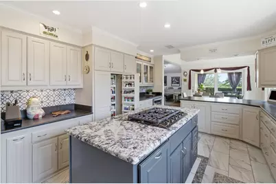 905 Crowley Road, Arlington, TX 76012 - Photo 21