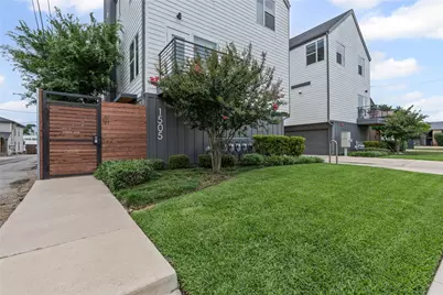 1505 N Garrett Avenue #102, Dallas, TX 75206 - Photo 3