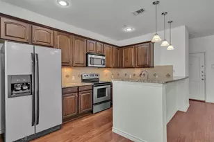 950 Henderson St, Fort Worth, TX 76102 - Photo 15