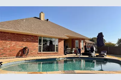 201 Sunrise Drive, Granbury, TX 76049 - Photo 25