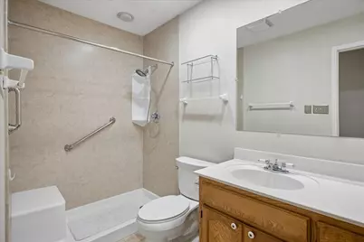 5516 Valparaiso Trail, Arlington, TX 76017 - Photo 17