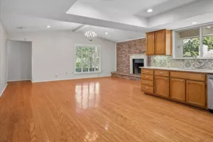 5516 Valparaiso Trail, Arlington, TX 76017 - Photo 3