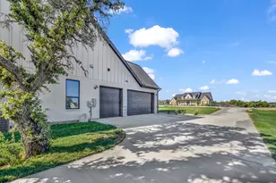 740 Burr Oak Ln, Weatherford, TX 76085 - Photo 7