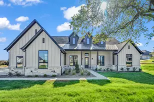 740 Burr Oak Ln, Weatherford, TX 76085 - Photo 3