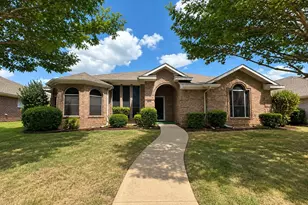 827 Cornell Ln, Allen, TX 75002 - Photo 1