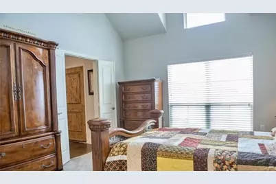 883 Birds Fort Trail, Arlington, TX 76005 - Photo 17