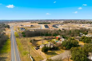 710 Gibraltar Ln, Lorena, TX 76655 - Photo 37