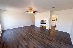 213 Cozy Ln, Cedar Hill, TX 75104 - Photo 13