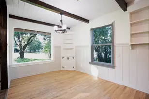 1132 W 8th St, McGregor, TX 76657 - Photo 9