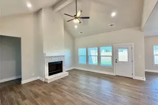 1013 Sabrina Ct, Weatherford, TX 76085 - Photo 9