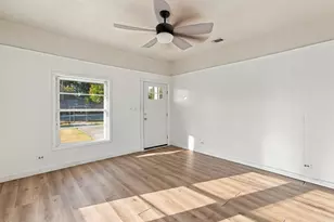 503 E Main St, Decatur, TX 76234 - Photo 5
